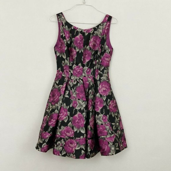 Eliza J Floral Fit and Flare Dress Women's Size 8 Purple Gray Sleeveless A Line